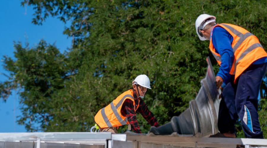 Expert Emergency Roof Repairs services in Daisy, GA
